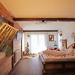 Prechtlhof Hotel 4*