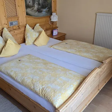 Prechtlhof 4* Althofen (Carinthia)